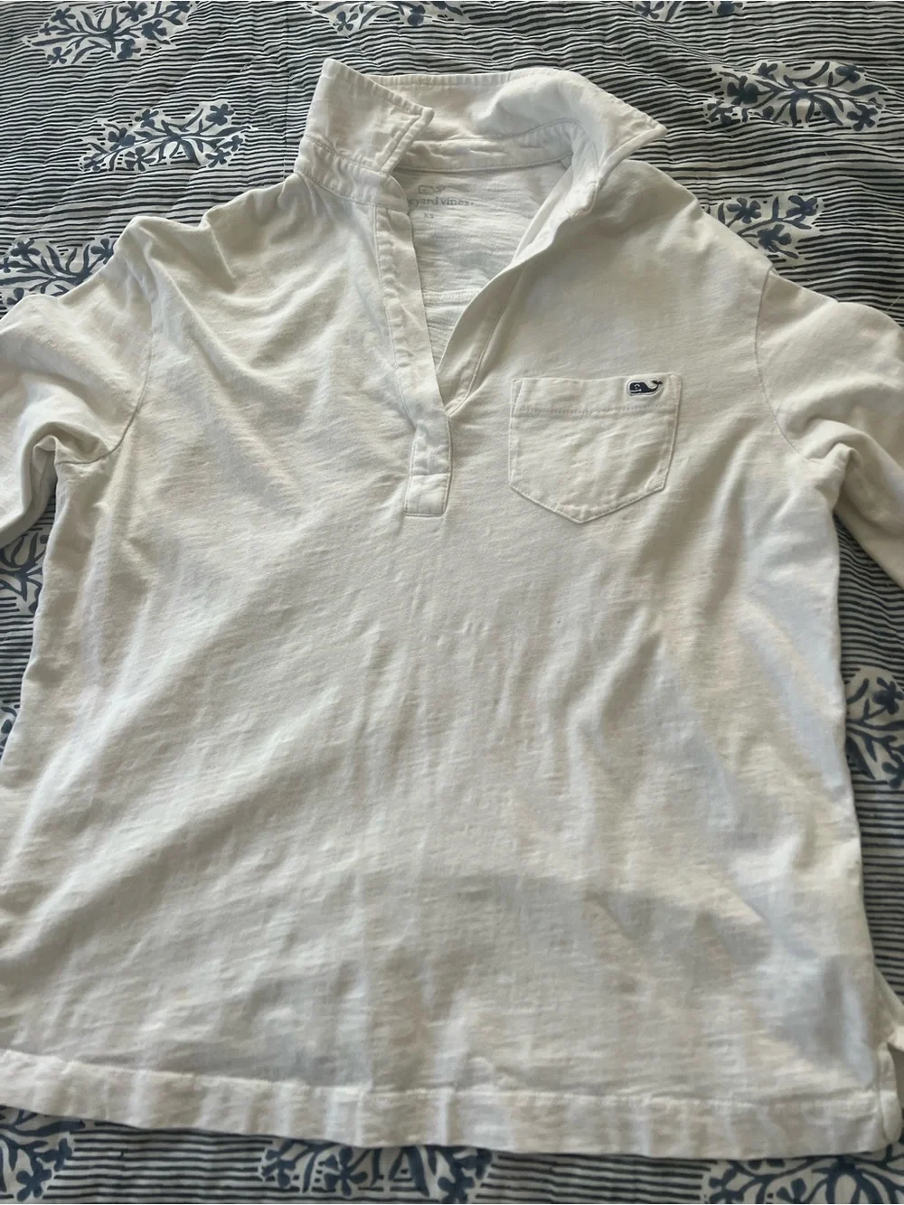 Vineyard Vines Women White Long Sleeve Polo with Whale Pocket. Not kids, women’s